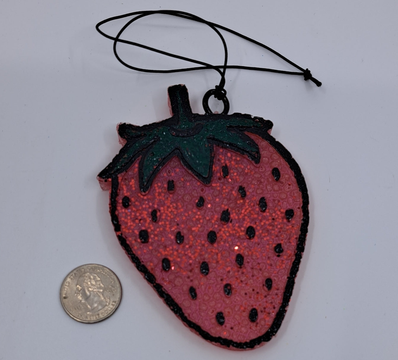 Strawberry Outlined Freshie