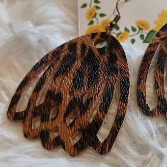Silhouette Animal Print